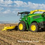 8300-Self-Propelled-Forage-Harvester